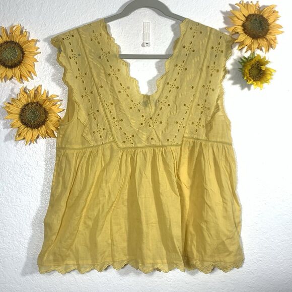 Lucky Brand Yellow Laser Cut Boho Skirted Blouse Size Medium Women’s - Picture 4 of 9